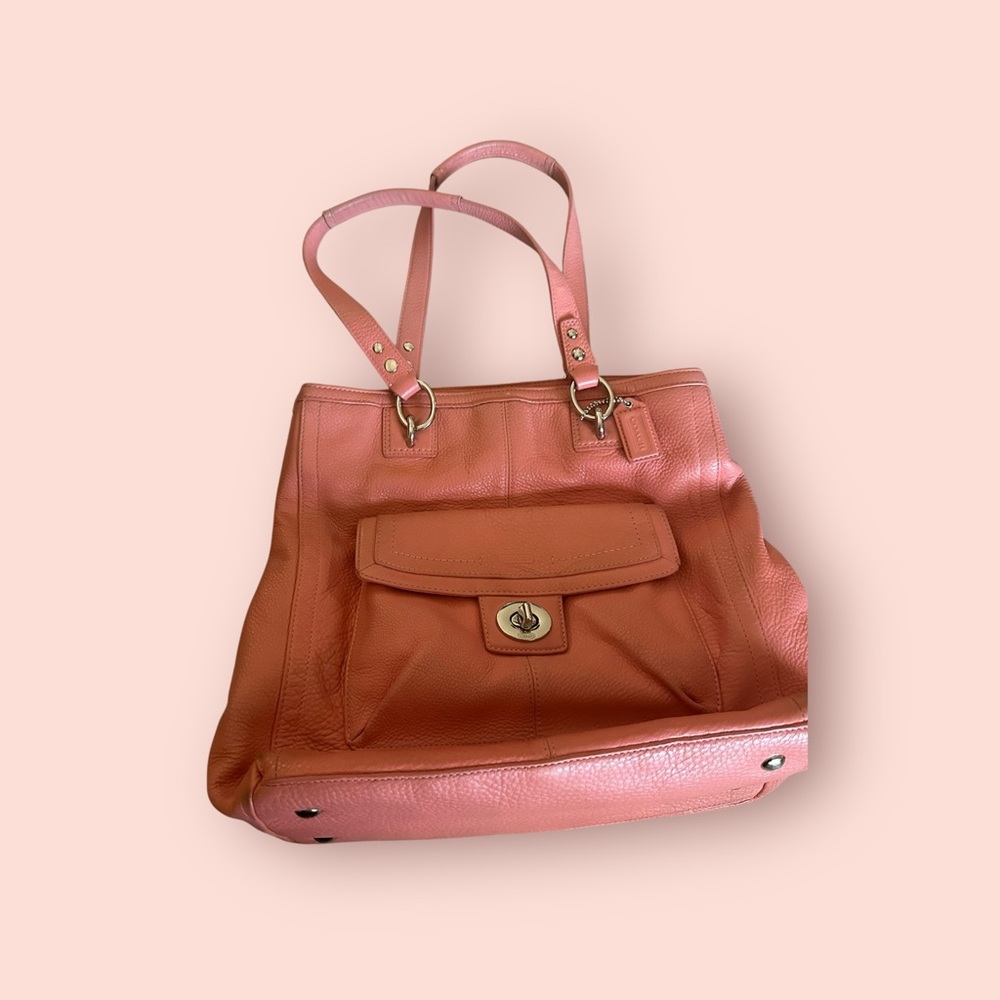 Coach bubble pink pebbled Leather Tote Bag - Picture 11 of 12